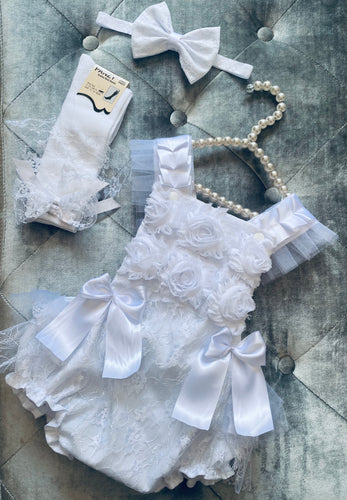 White frilly lace and floral romper set