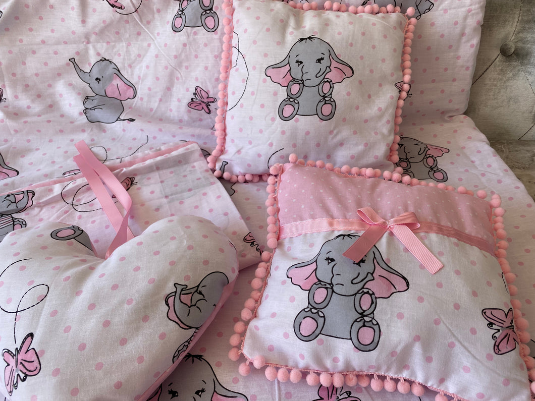 Cot bedding/nursery decor