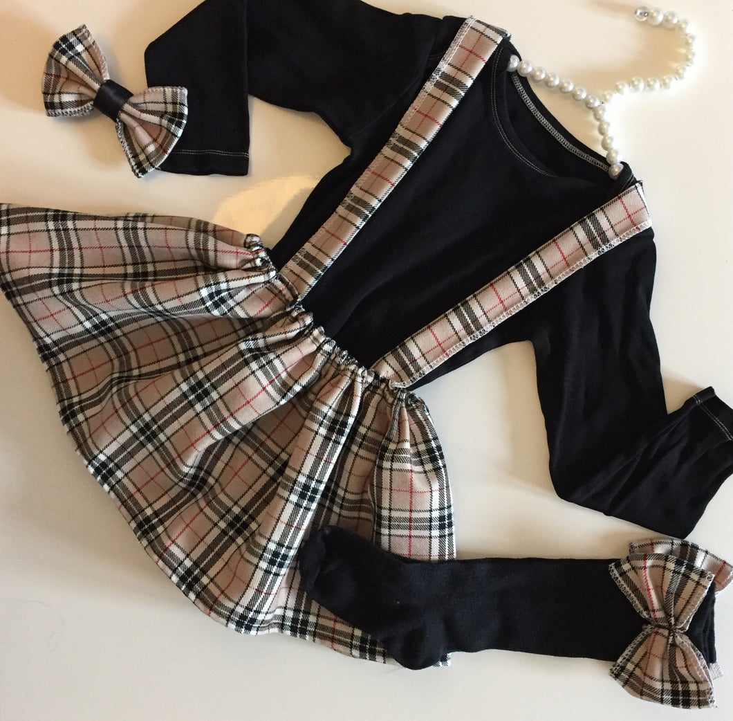 Beige tartan skirt set