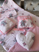 Cot bedding/nursery decor