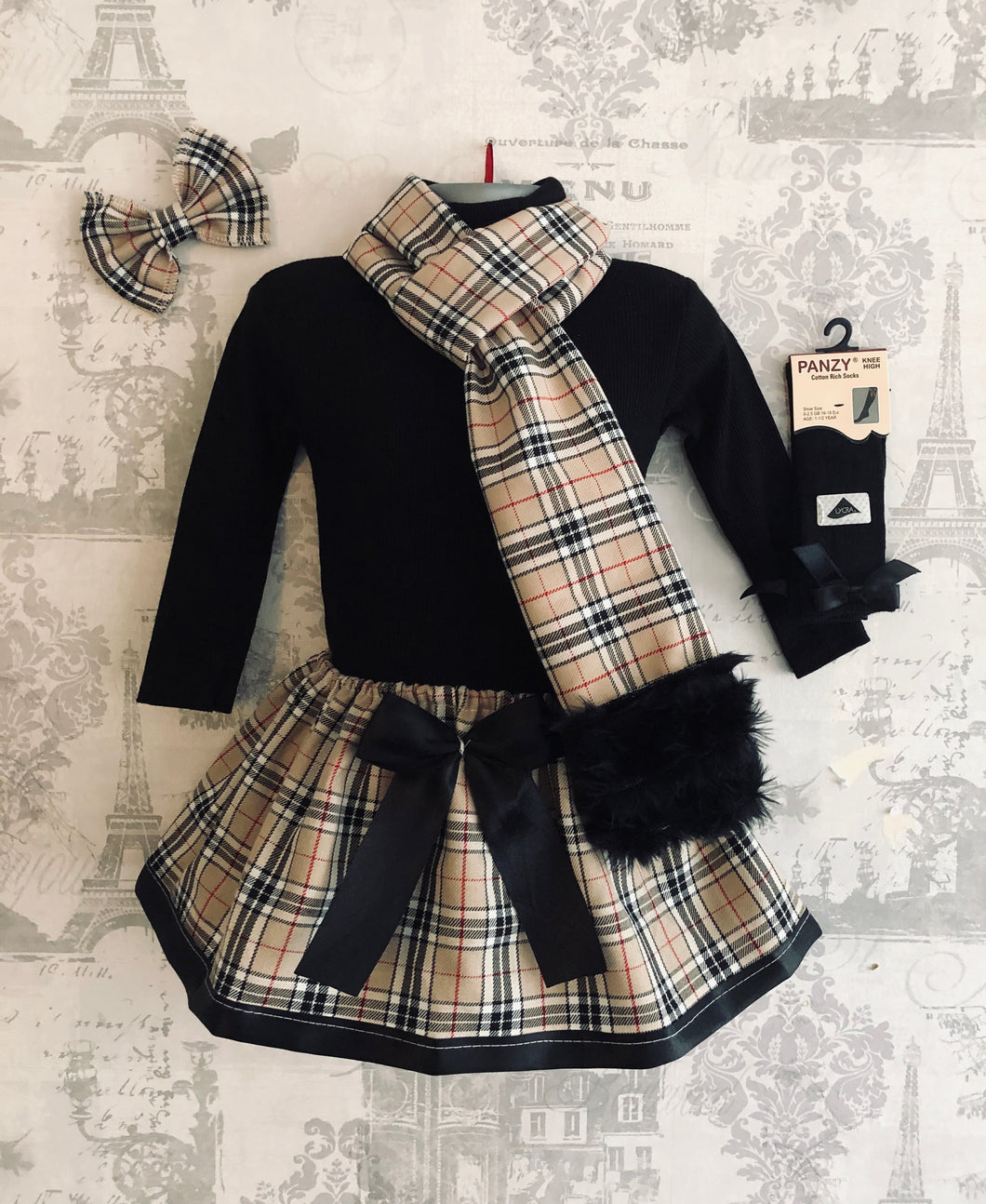 Beige tartan skirt with black trim set